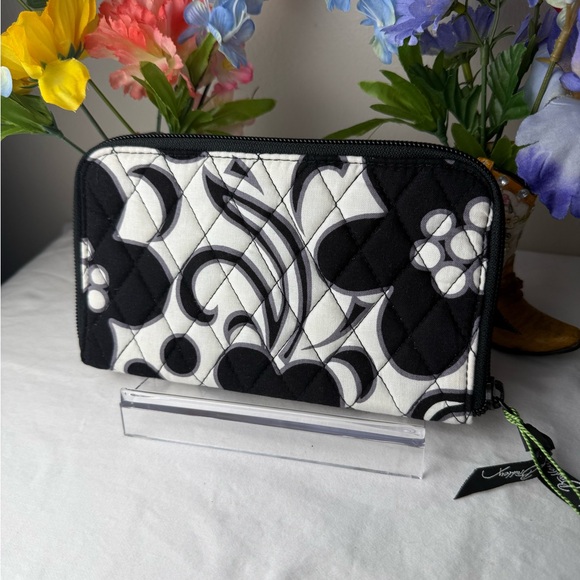NWT Vera Bradley Night & Day Zip Around Wallet – Retired & Rare - Picture 6 of 11
